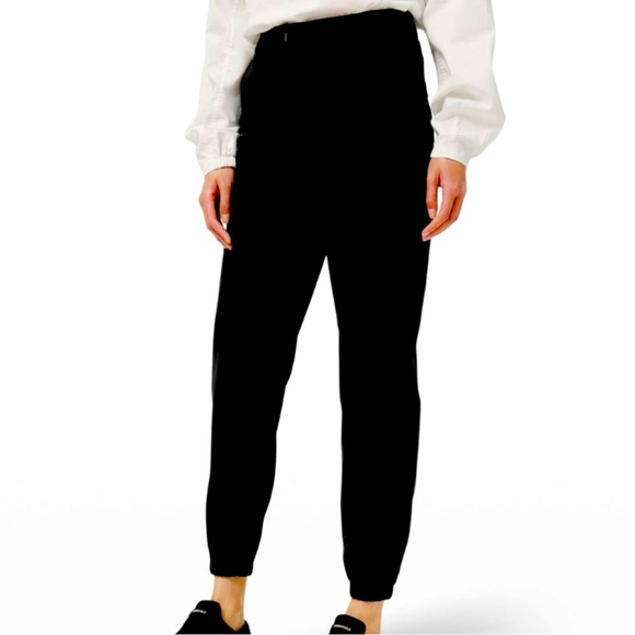 LULULEMON Warpstreme HR 7/8 Joggers Women's SIZE 26 Black Pants Athletic NWT - Picture 1 of 14
